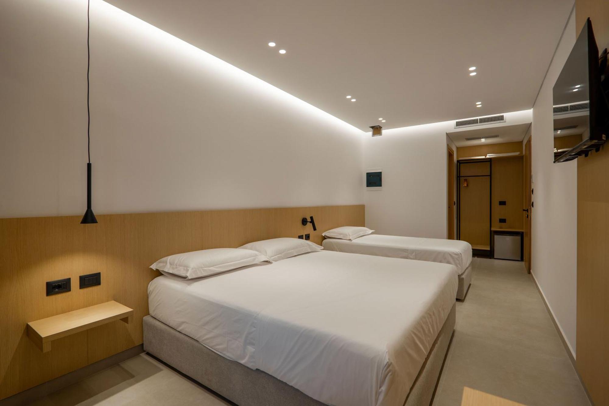Austin Boutique Hotel Sarandë Exteriör bild