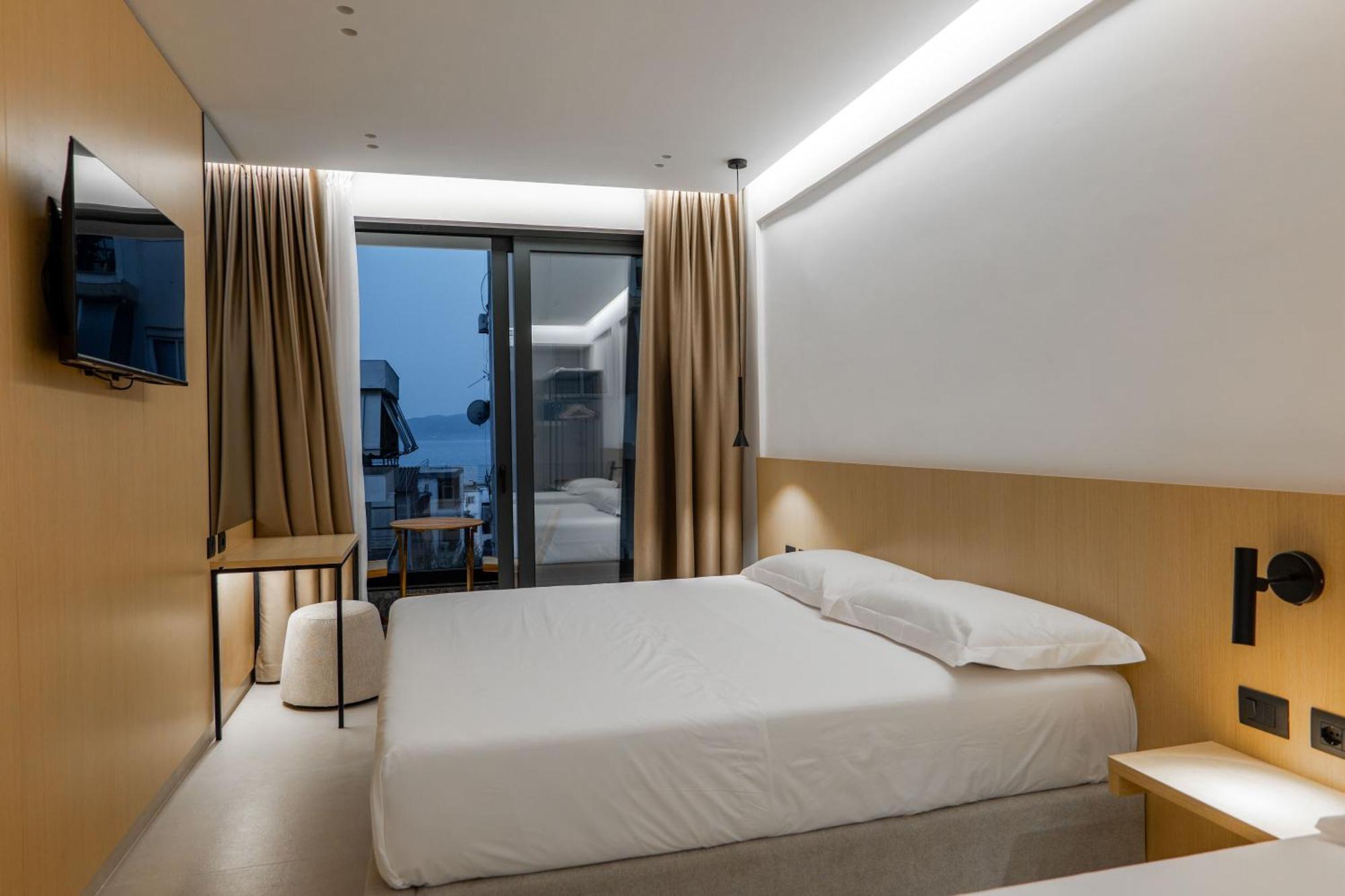 Austin Boutique Hotel Sarandë Exteriör bild