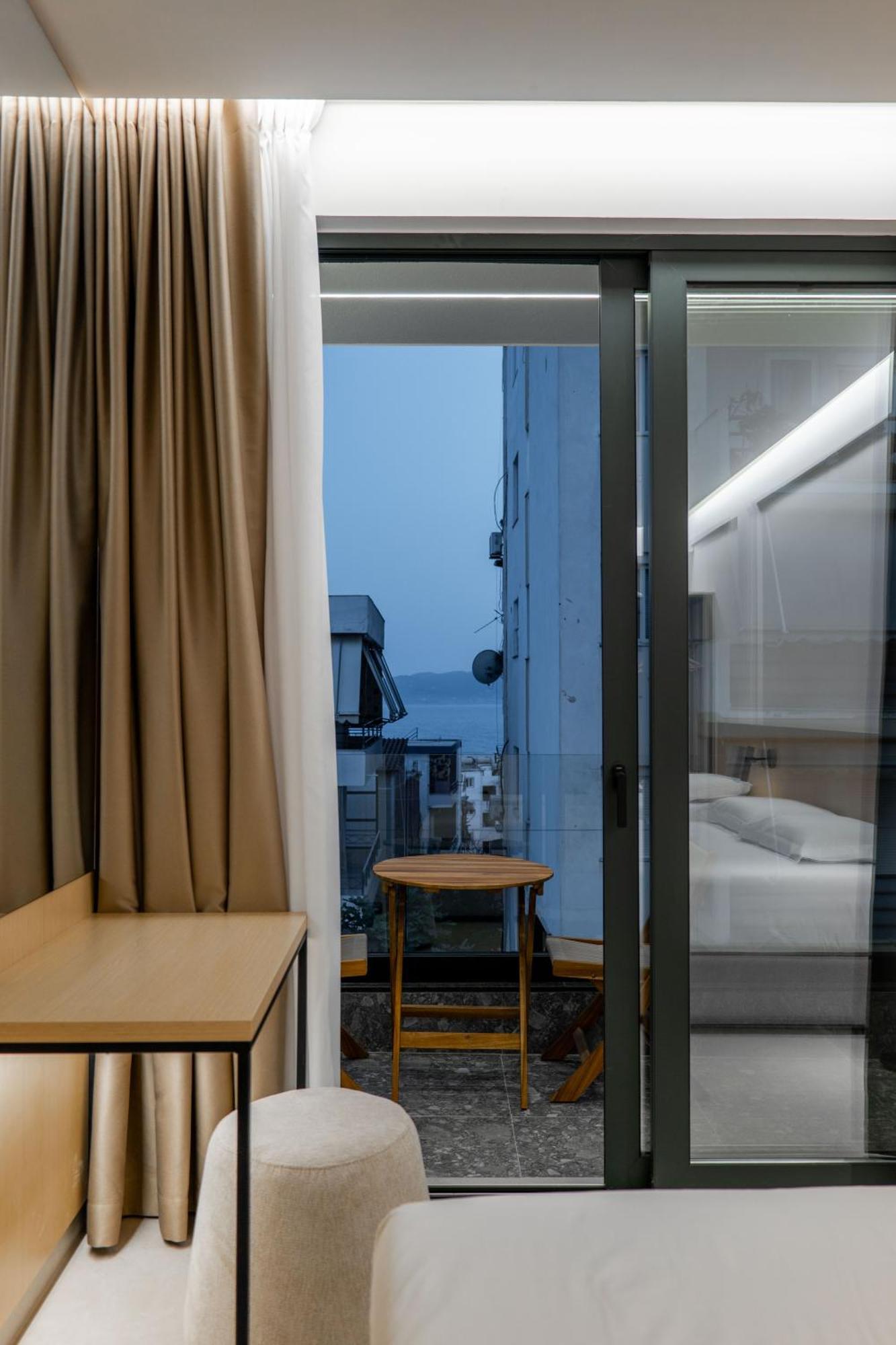 Austin Boutique Hotel Sarandë Exteriör bild