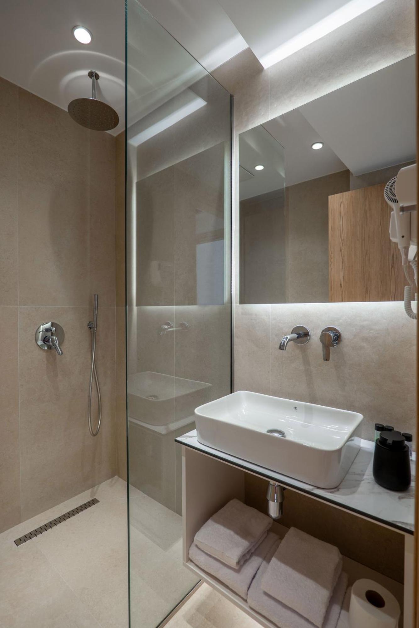 Austin Boutique Hotel Sarandë Exteriör bild