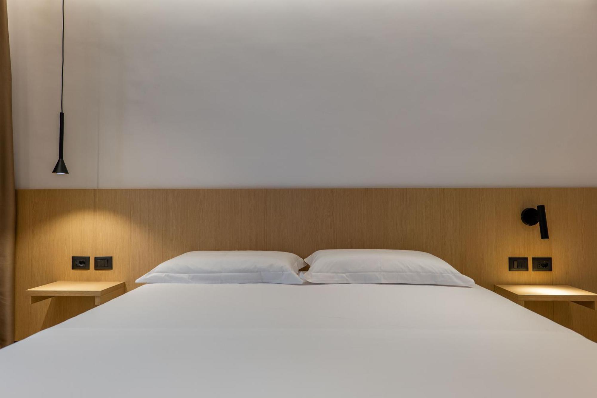 Austin Boutique Hotel Sarandë Exteriör bild