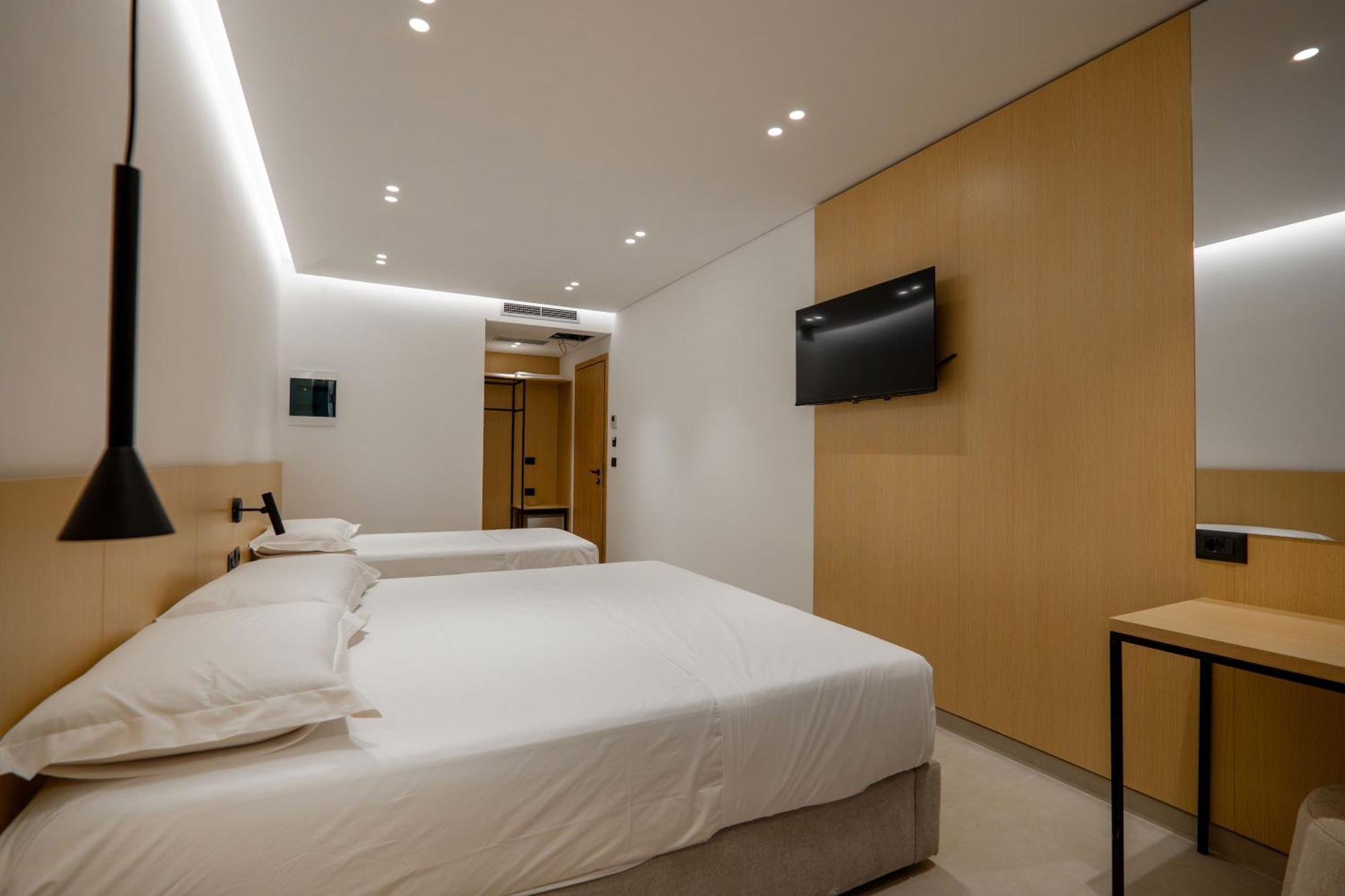 Austin Boutique Hotel Sarandë Exteriör bild