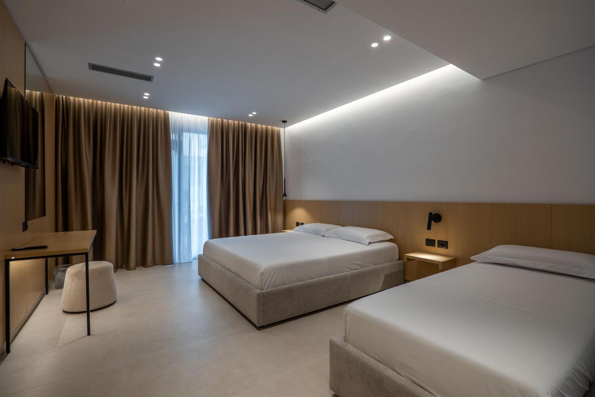 Austin Boutique Hotel Sarandë Exteriör bild